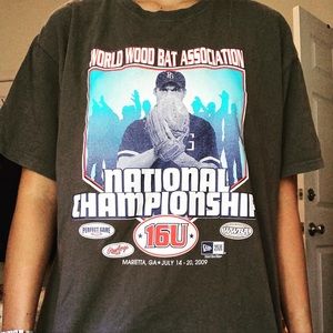 Retro baseball t-shirt